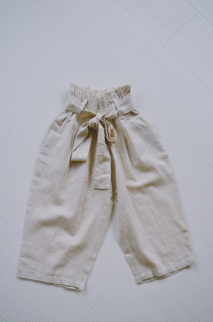 White button up blouse & natural tie pants 2-Piece set 4-8Y